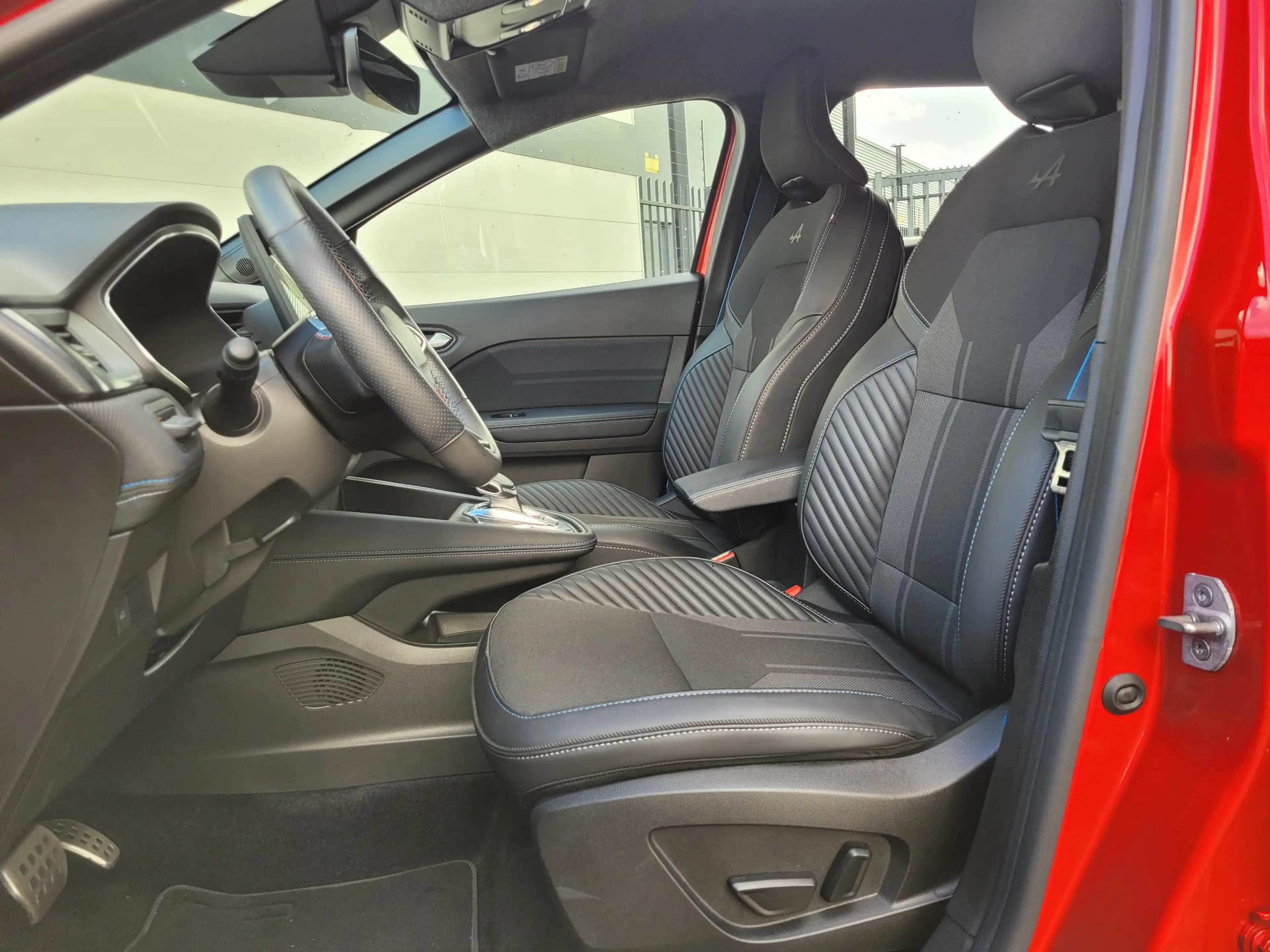 Renault Symbioz 1.6 E-Tech full hybrid 145 esprit Alpine | Trekhaa — photo 7