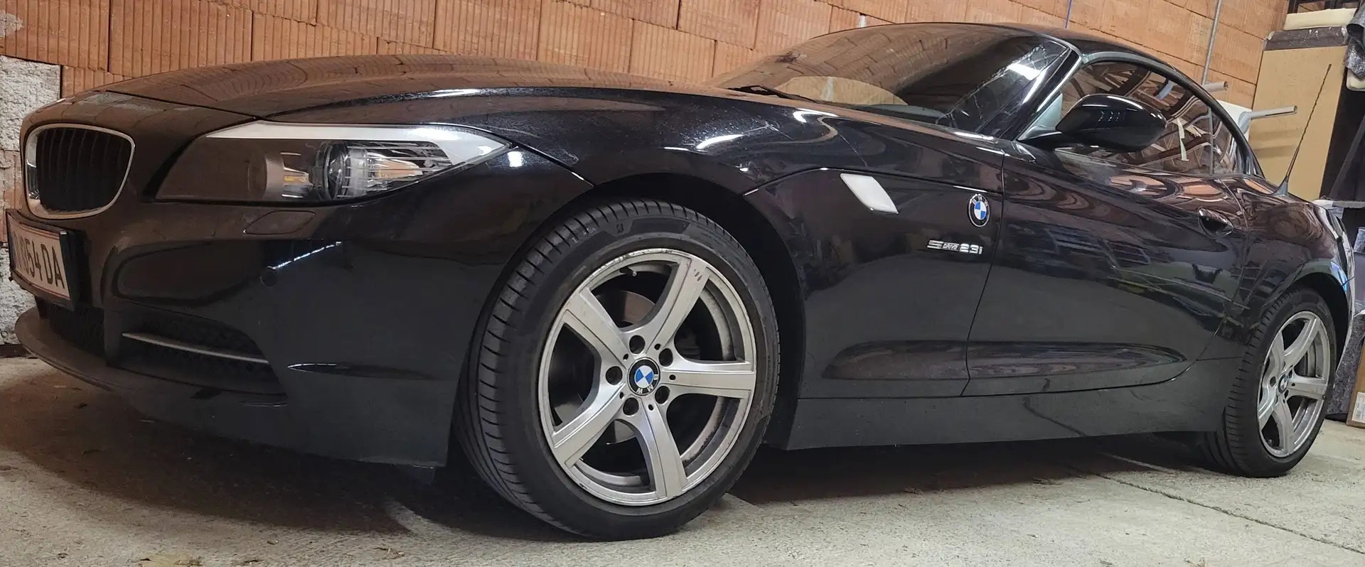 BMW Z4 Z4 sDrive 23i Schwarz - 1