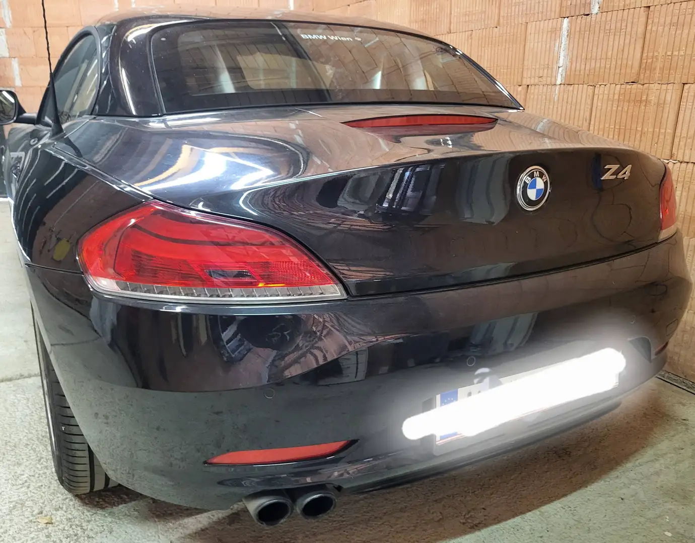 BMW Z4 Z4 sDrive 23i Schwarz - 2