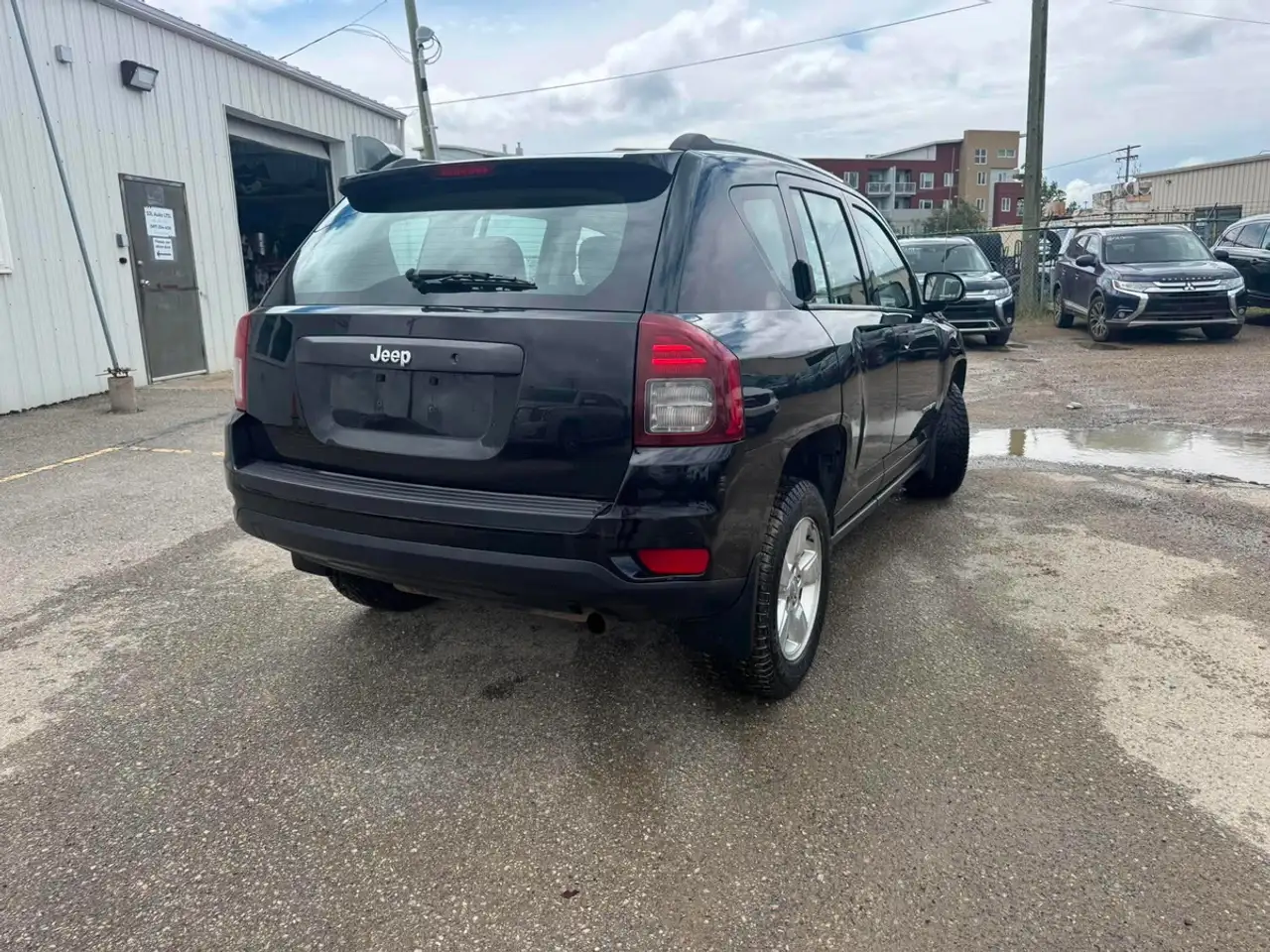 Jeep Compass photo Jeep Compass