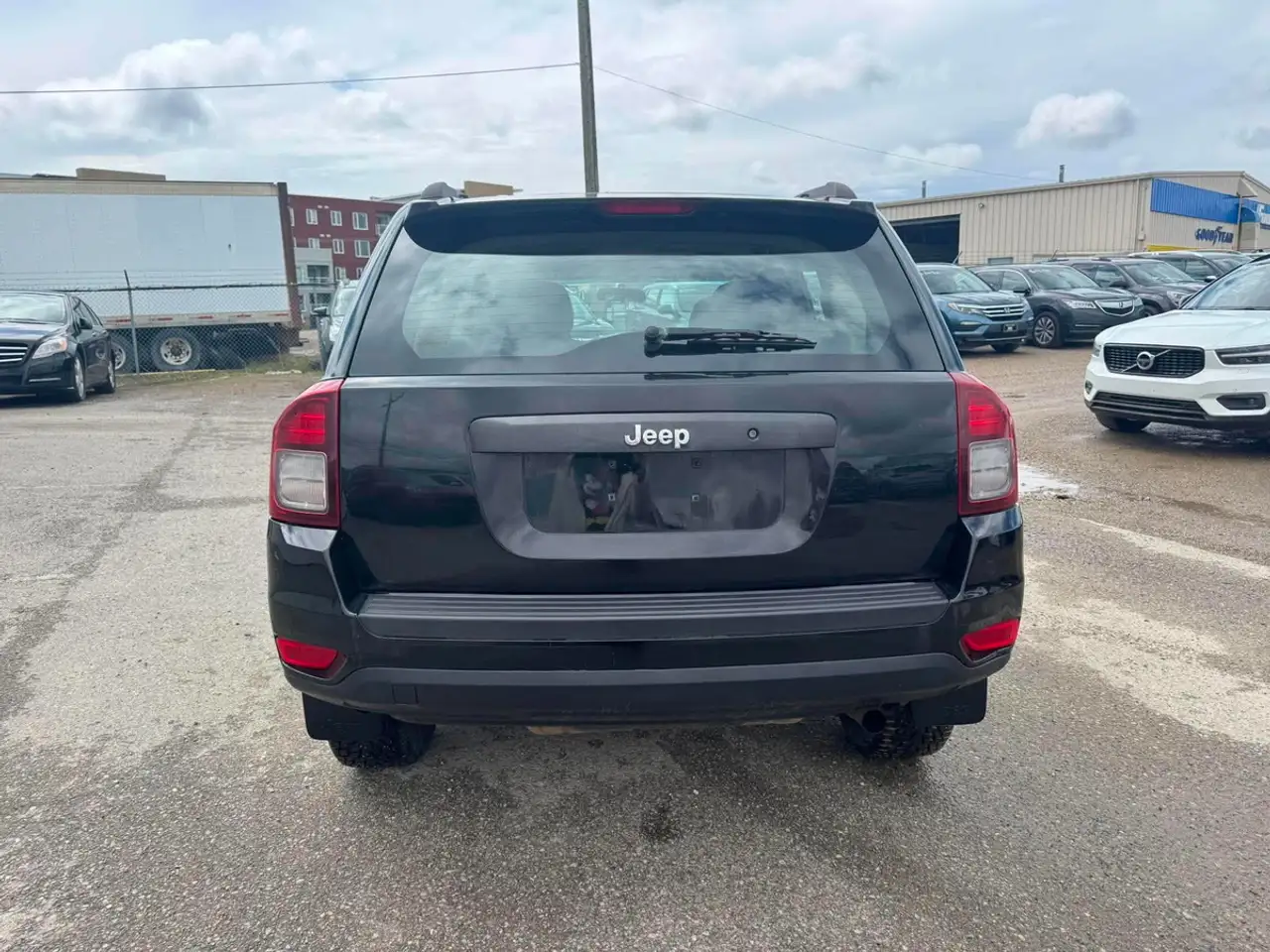 Jeep Compass photo Jeep Compass
