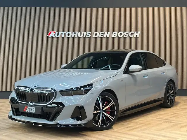 2024 BMW I5 in Grey for sale
