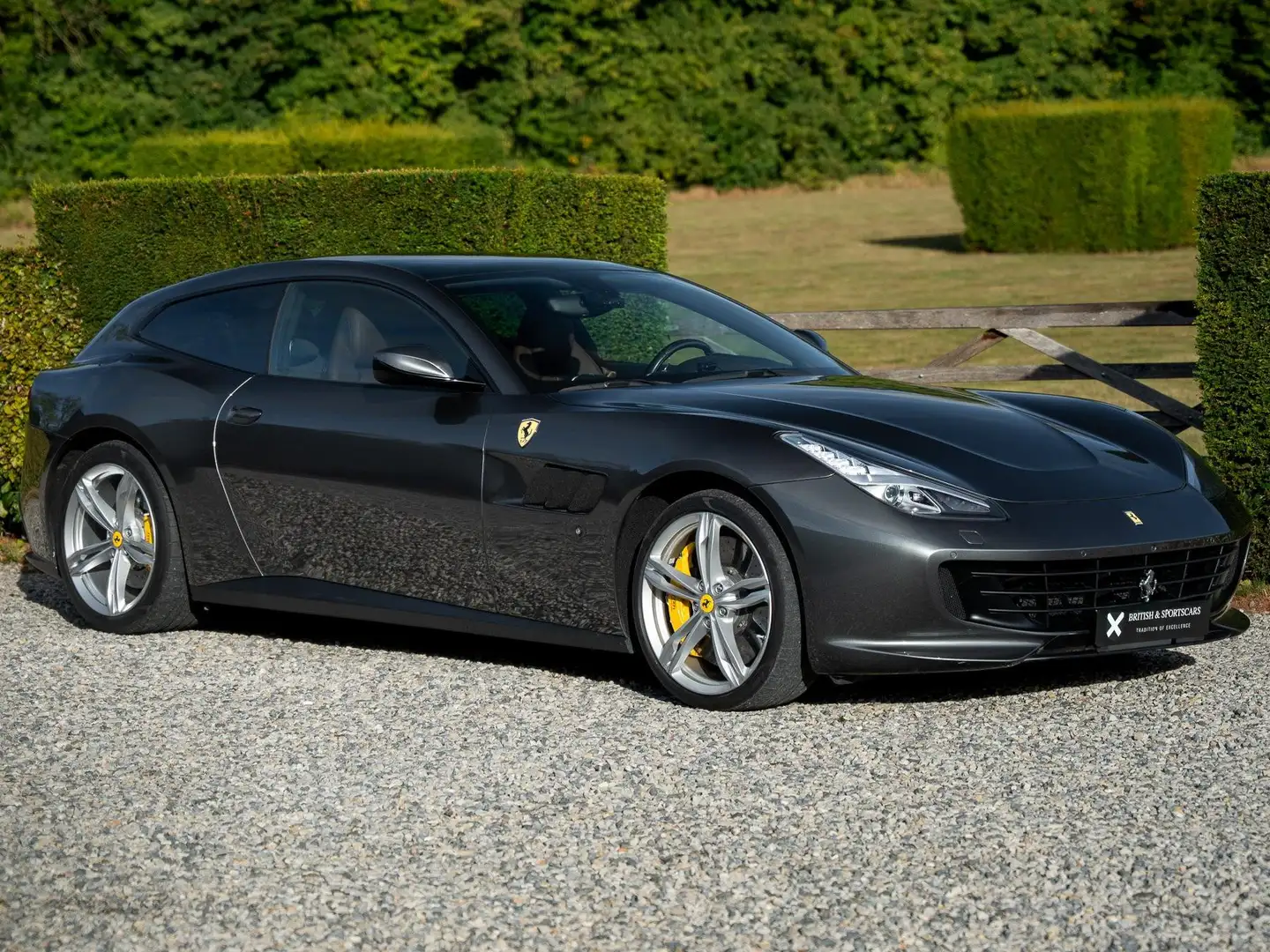 Ferrari GTC4 Lusso GTC4 Lusso V12 - Full Services Grigio - 1