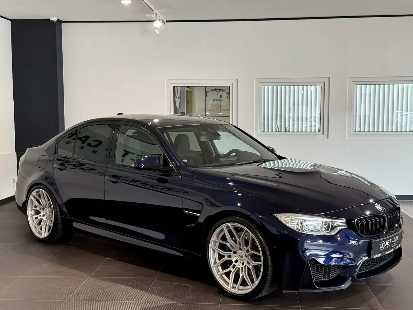 BMW M3 *DE-M Performance AGA-Carbon-360°-HUD-H&K* Blau - 2