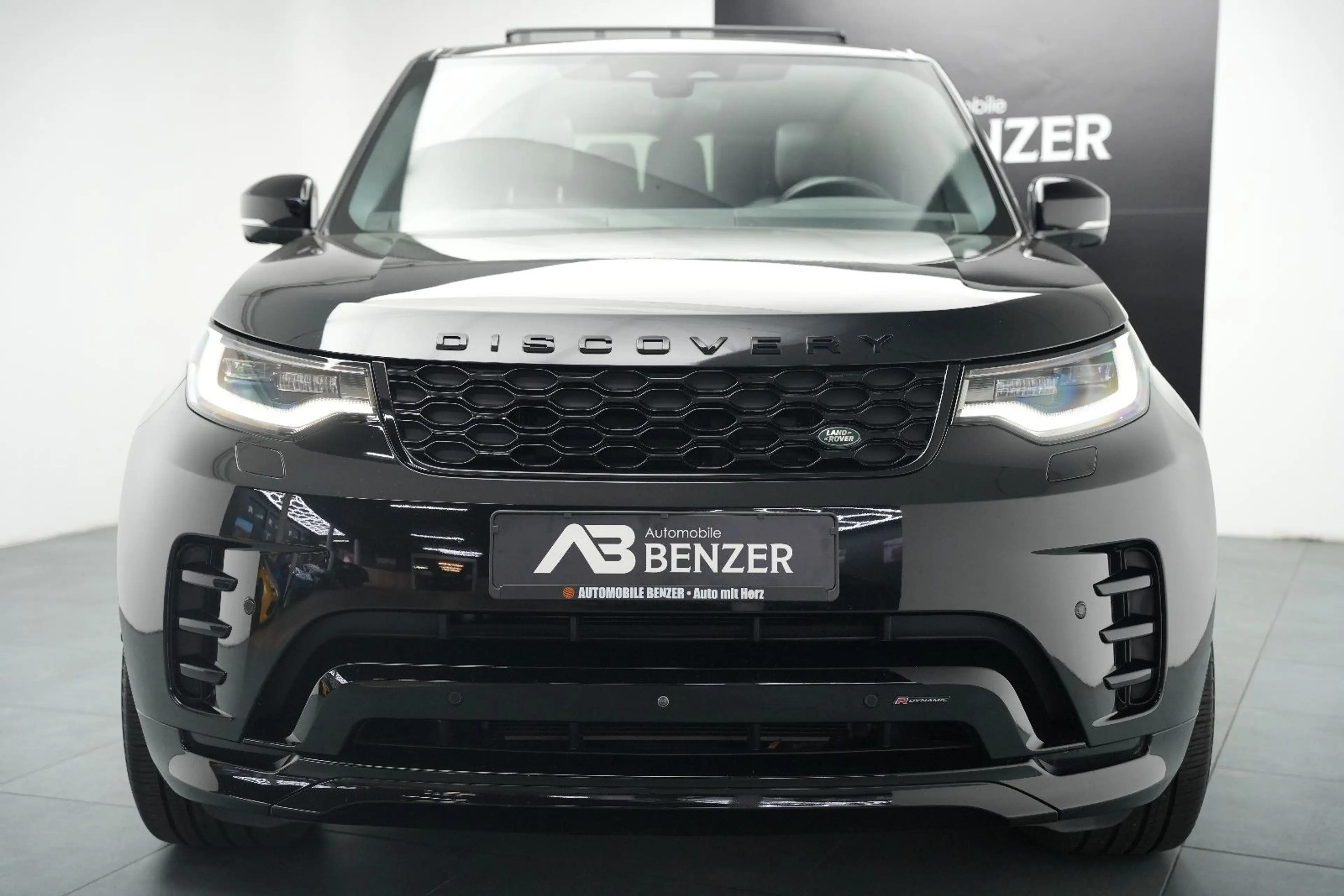 Land Rover Discovery SE*R-Dynamic*7-Sitz*Pano*Meridian*360° — photo 2