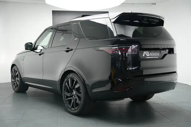 Land Rover Discovery view 7