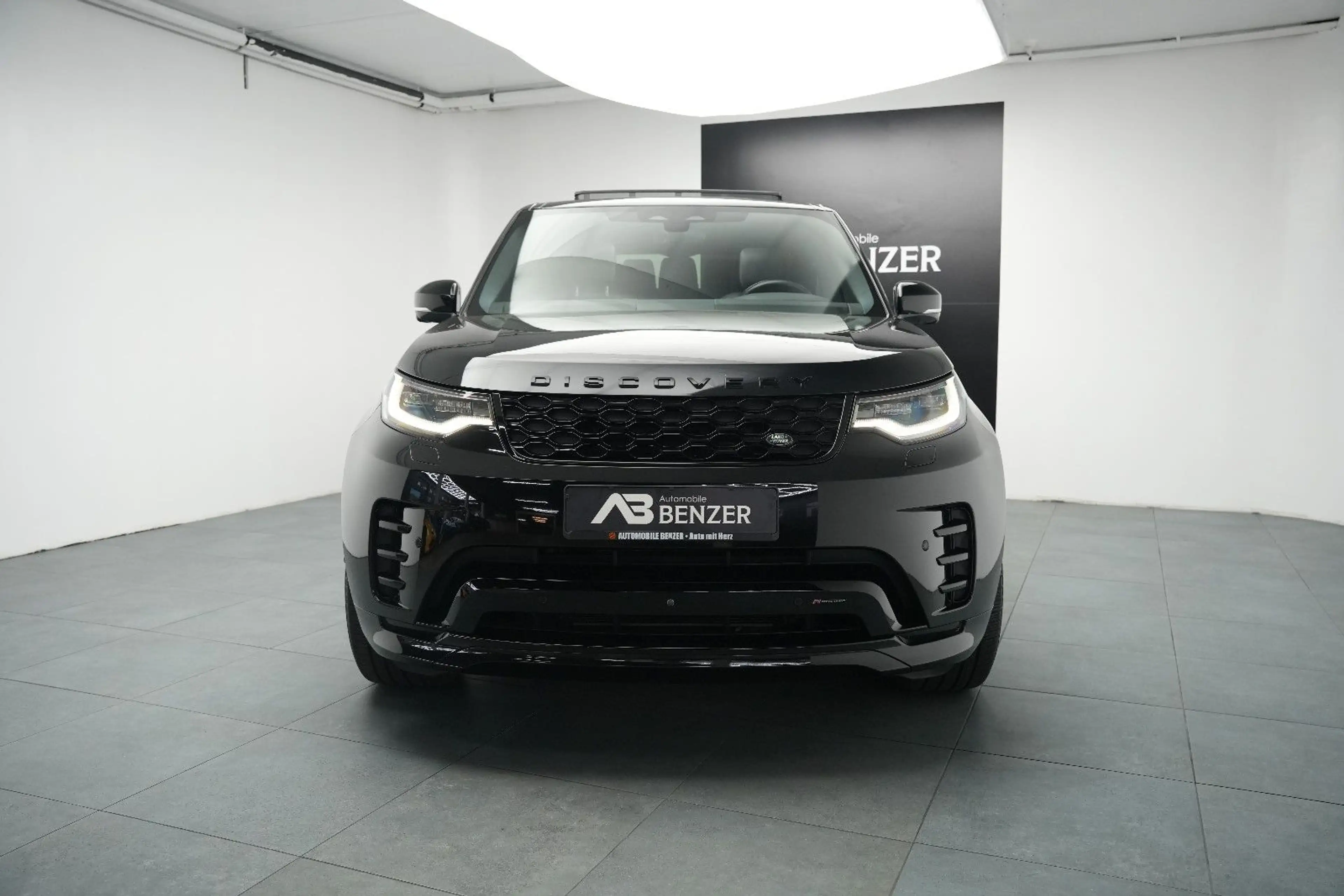Land Rover Discovery SE*R-Dynamic*7-Sitz*Pano*Meridian*360° — photo 3