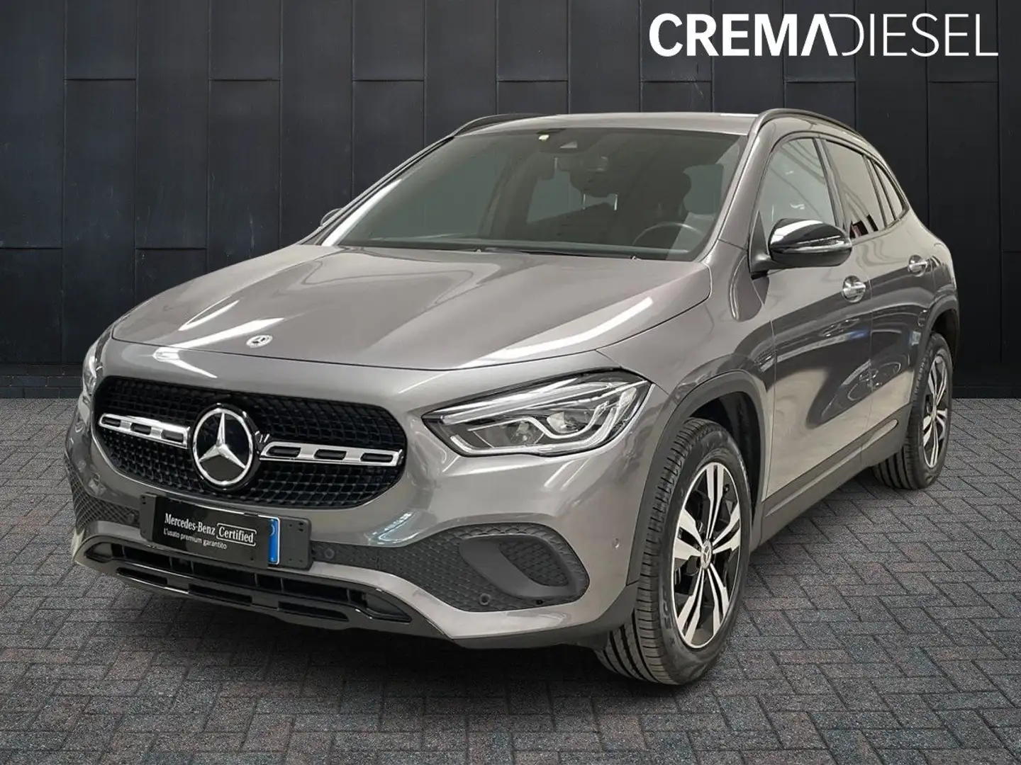 Mercedes-Benz GLA 200 GLA 200 d Sport Plus auto Grijs - 1