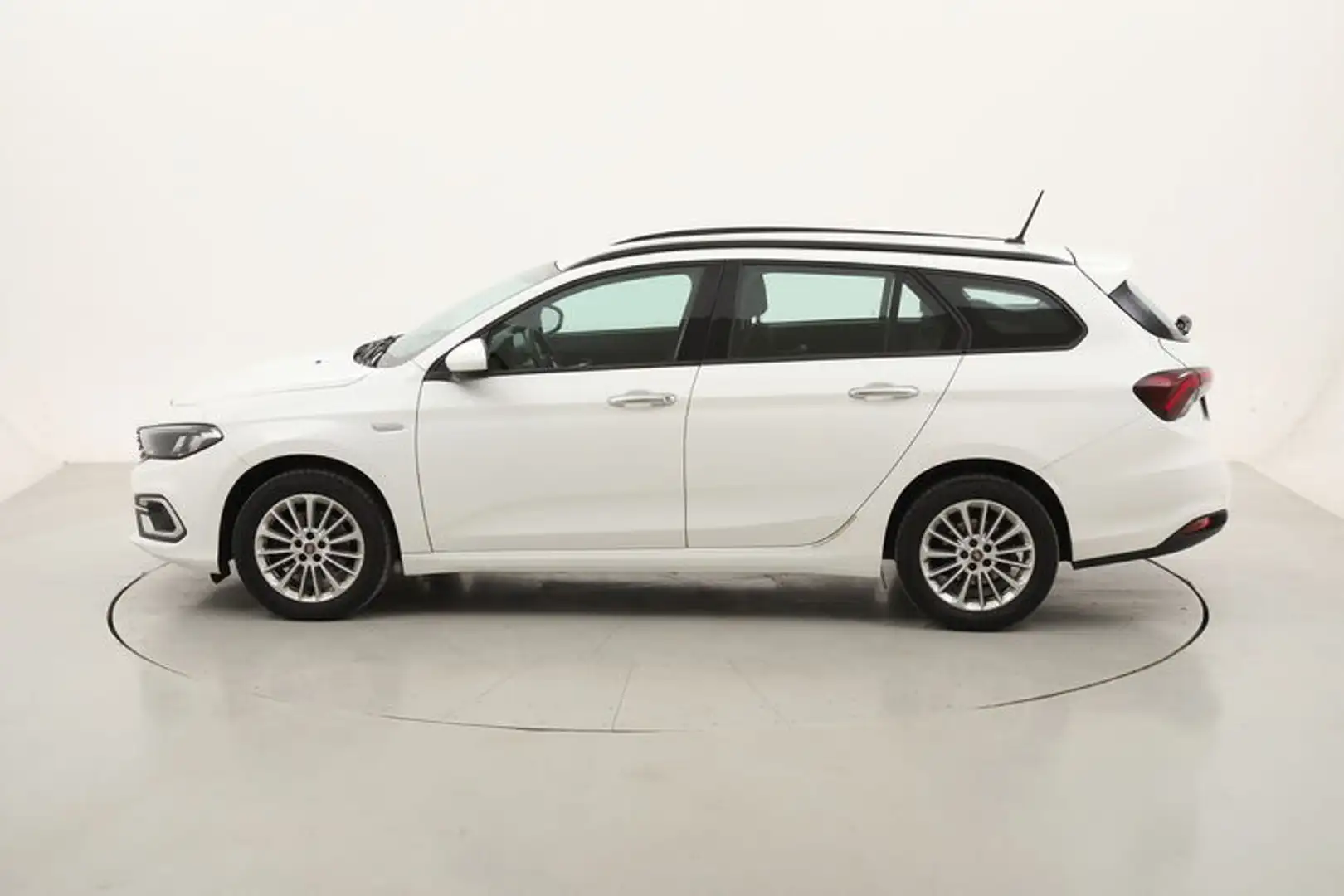 Fiat Tipo SW Business 1.6 Diesel 131CV Alb - 2