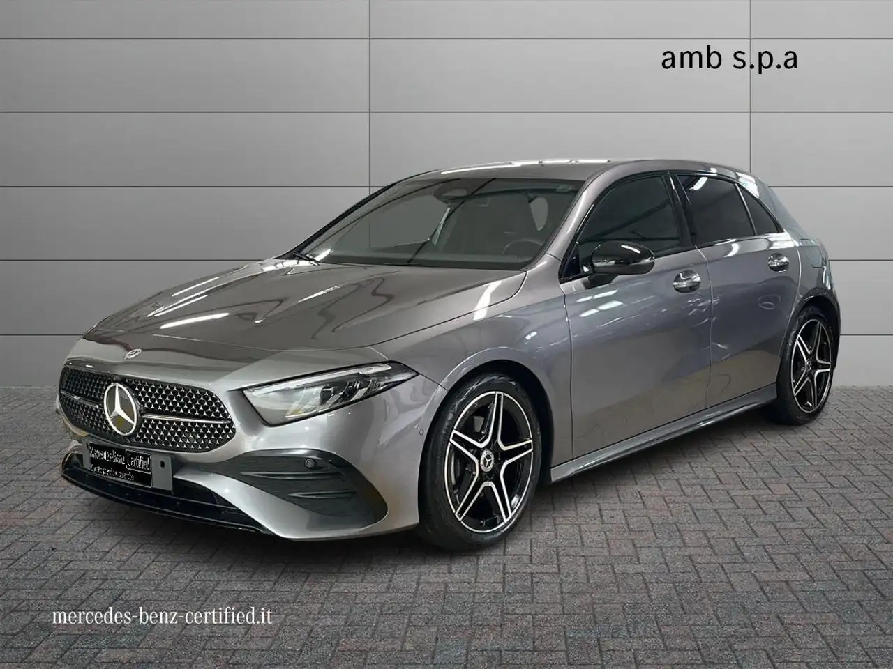Mercedes-Benz A 180