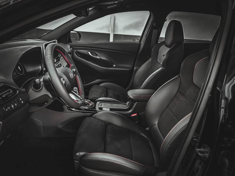 Hyundai i30 IMPRESSION N-LINE DCT ACC SHZ SMART KEY BSD MEM... — photo 13