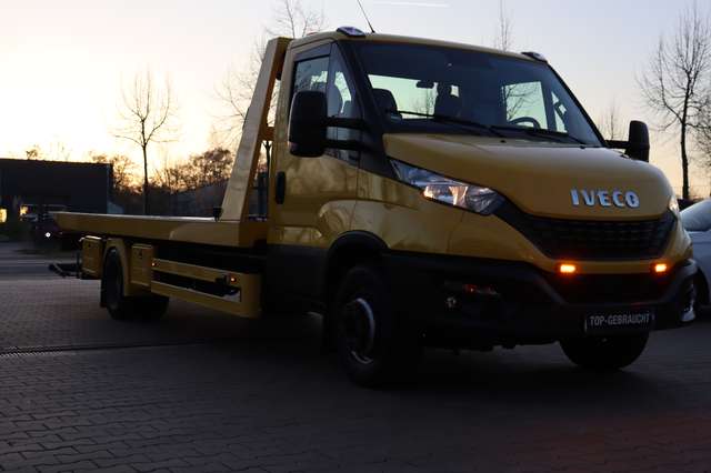 Imagine Iveco Daily Abschleppwagen Brille Schiebeplateau 70C18