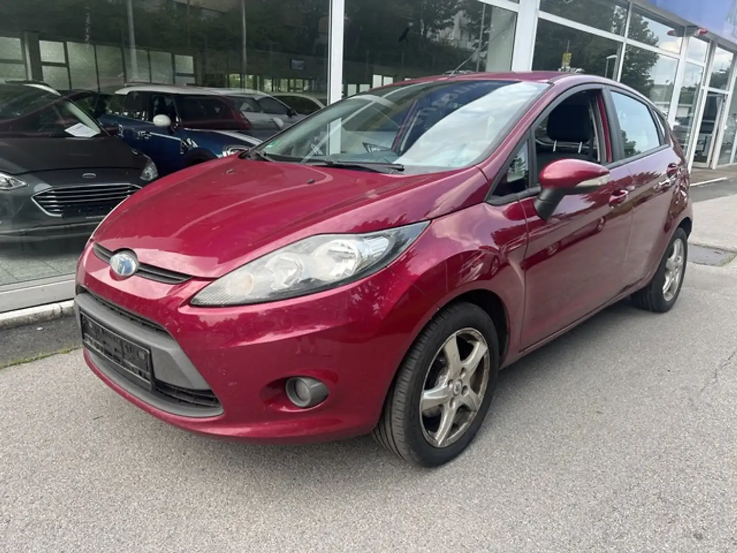 Ford Fiesta 1.6 TDCI KLIMA+TÜV 07.2026 Červená - 2
