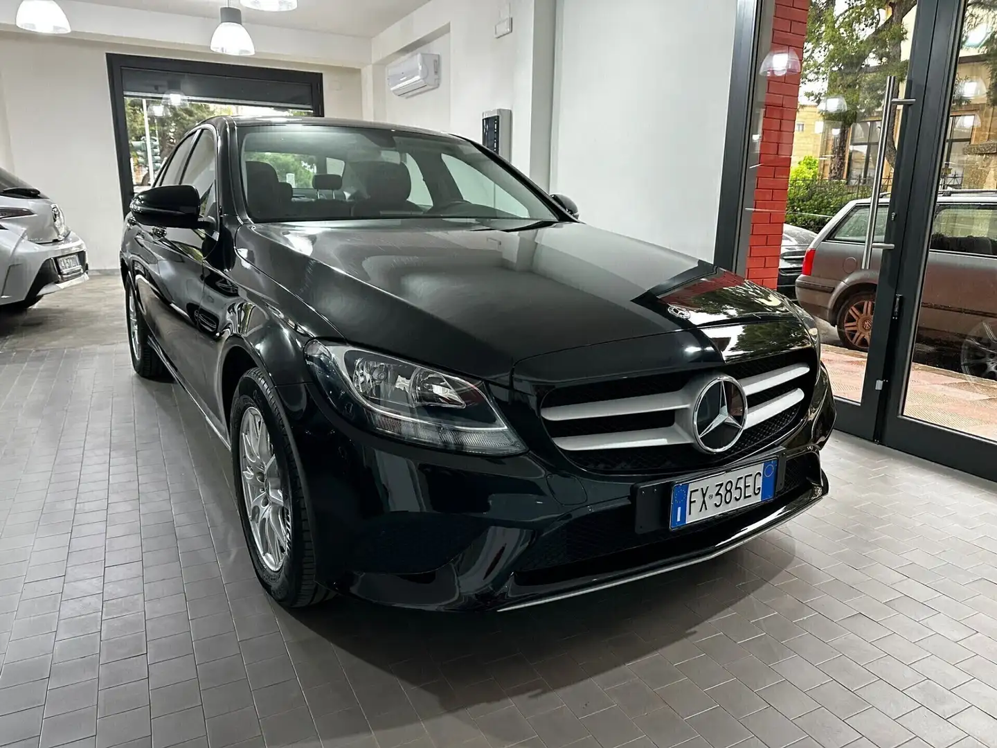 Mercedes-Benz C 220 C 220 d Auto Business Zwart - 1