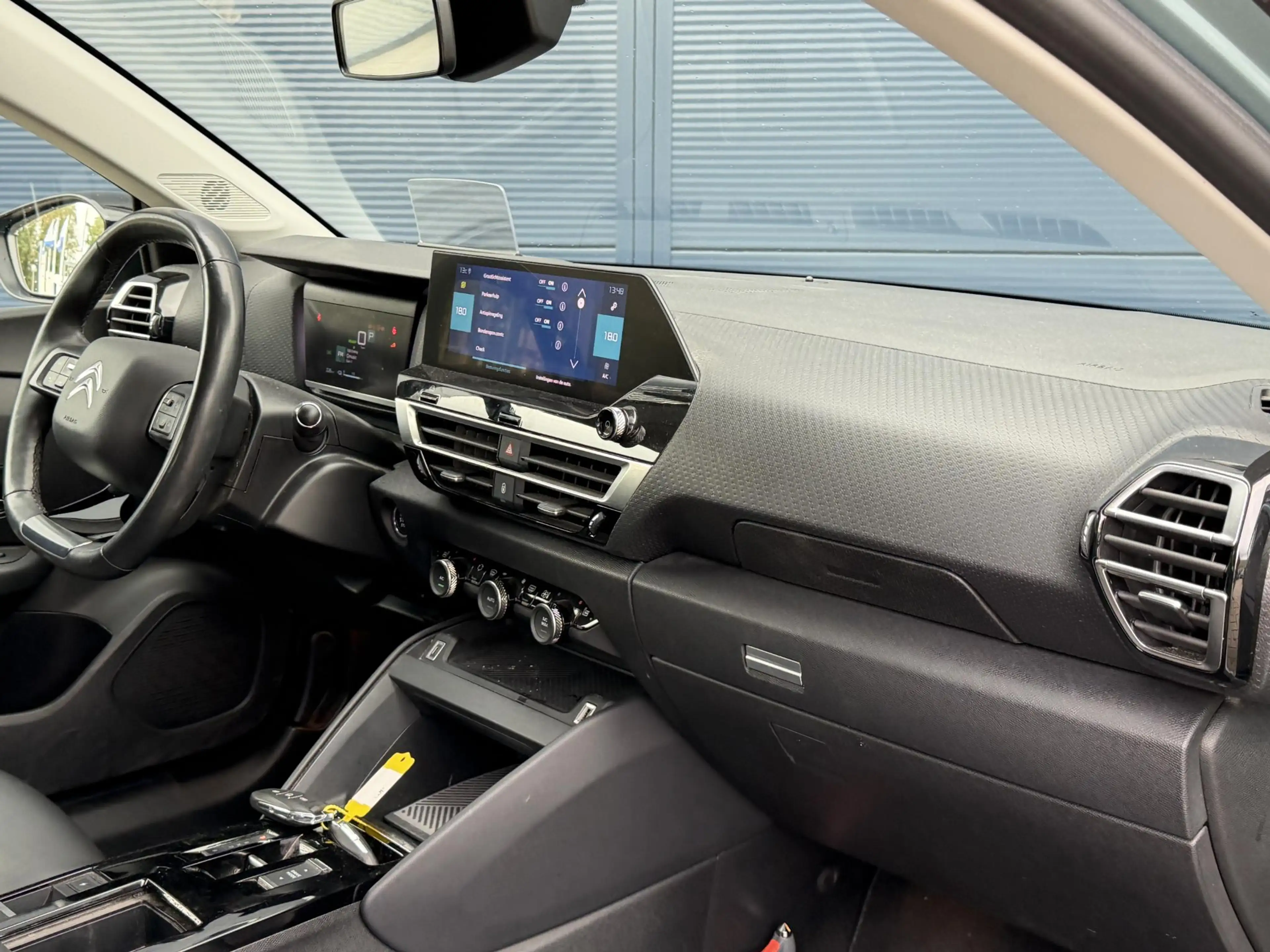Citroen E-C4 Electric Feel Pack 50 kWh | Navigatie | Apple Carplay/Andro — photo 8