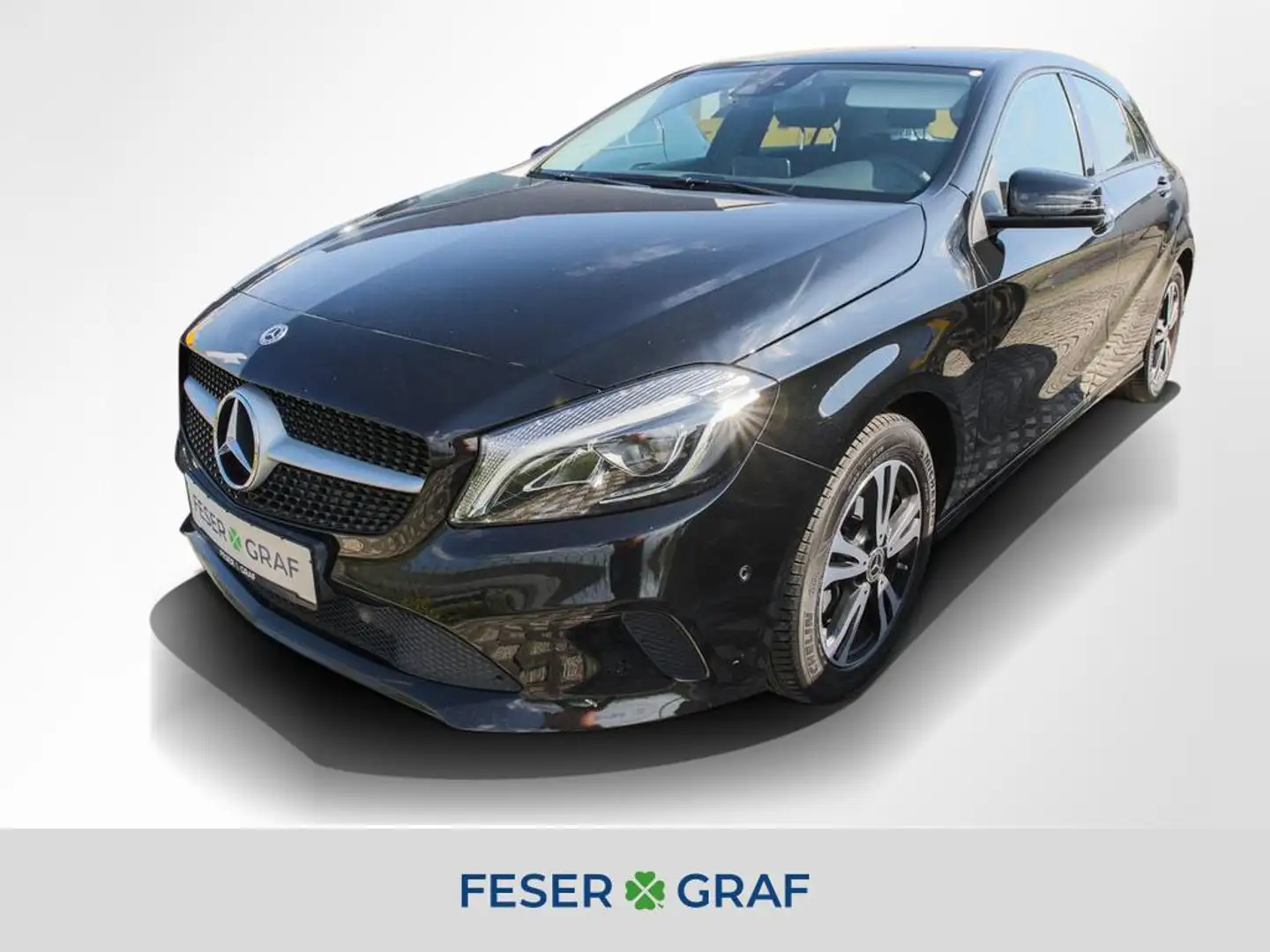 Mercedes-Benz A 200 CDI LED High Nav Sitzheizung Harman Kardon Noir - 1