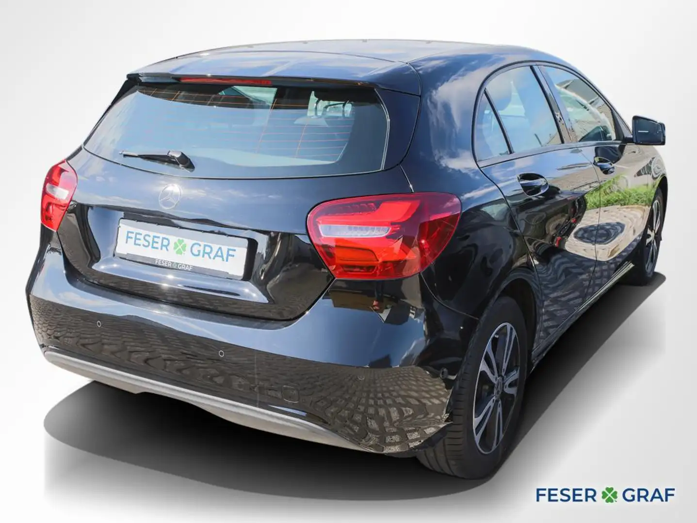 Mercedes-Benz A 200 CDI LED High Nav Sitzheizung Harman Kardon Noir - 2