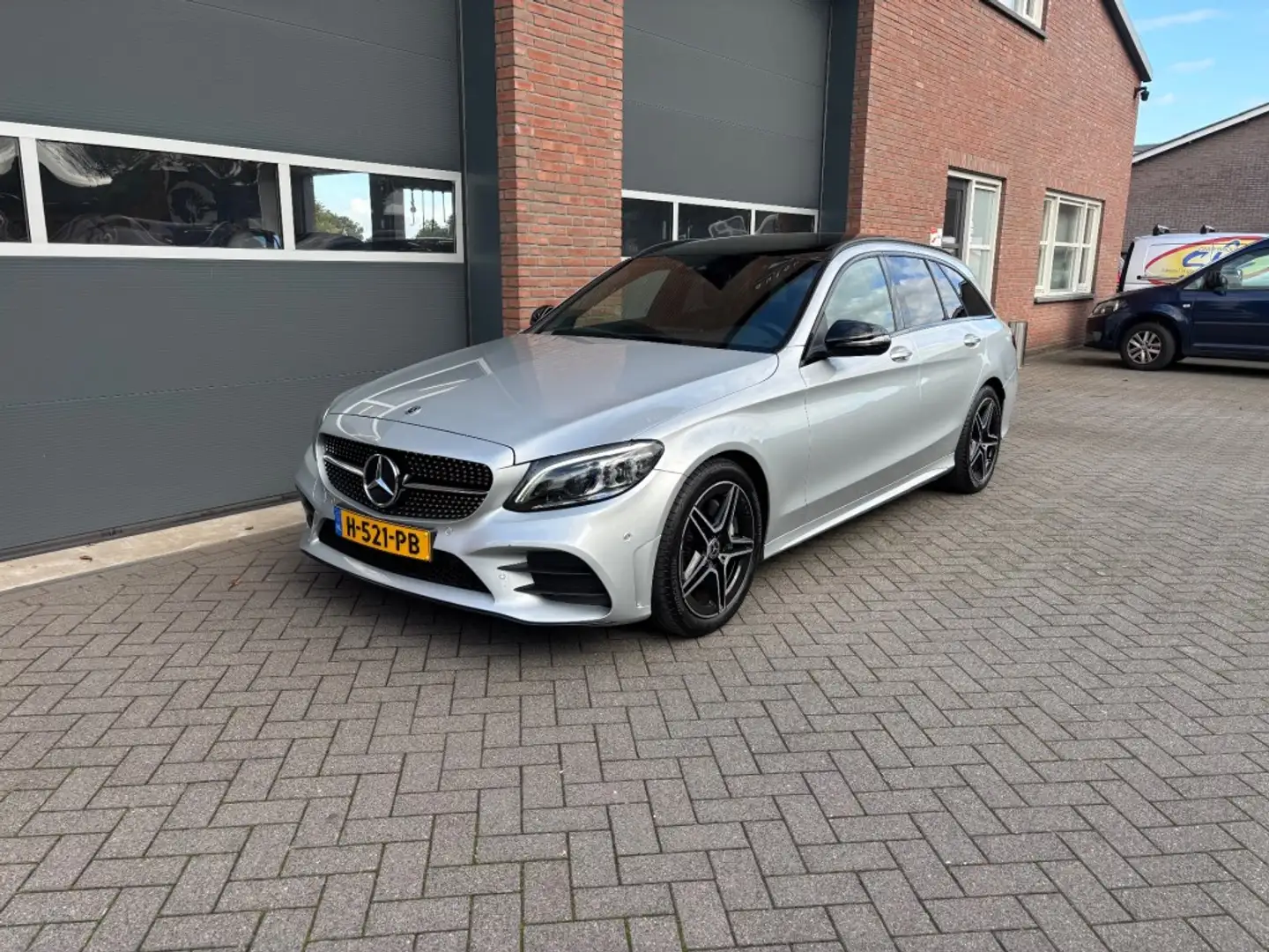 Mercedes-Benz C 180 180 BNS SOL. AMG Grijs - 1