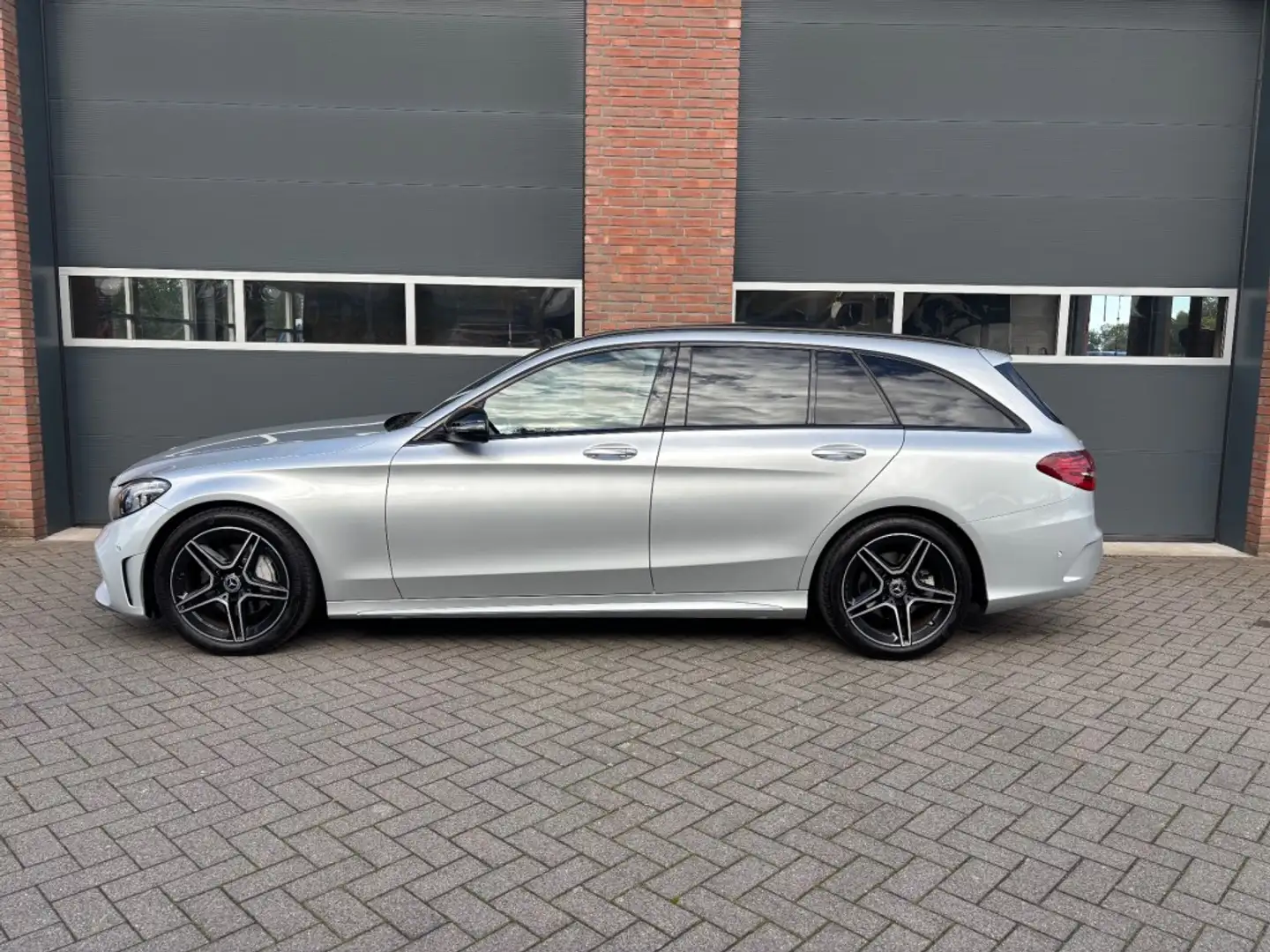 Mercedes-Benz C 180 180 BNS SOL. AMG Grijs - 2