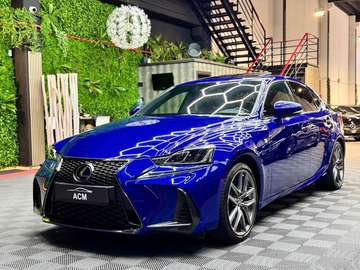 300h F-Sport Cuero