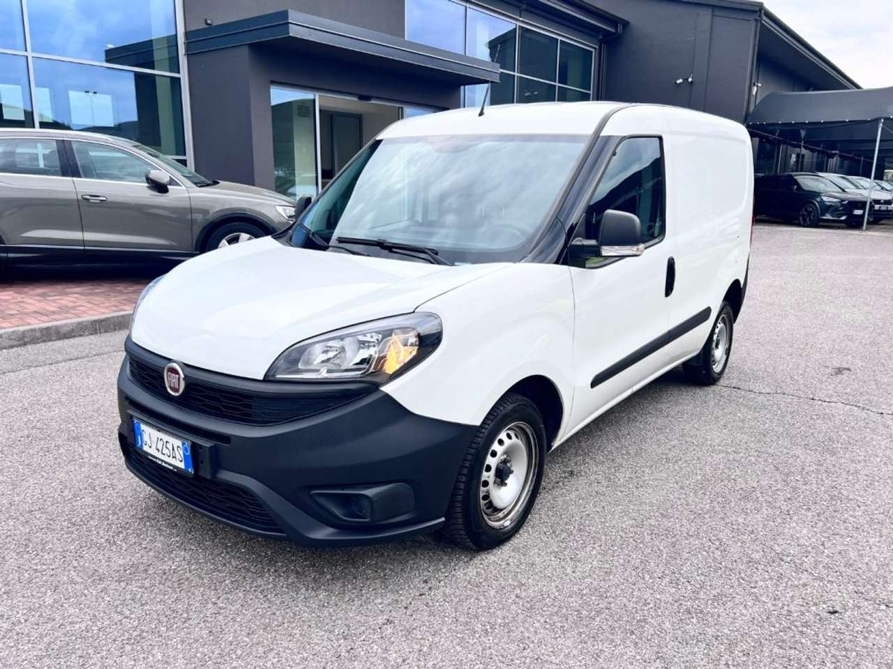 Fiat Doblo 1.6 MJT 90CV PC-TN Cargo Business