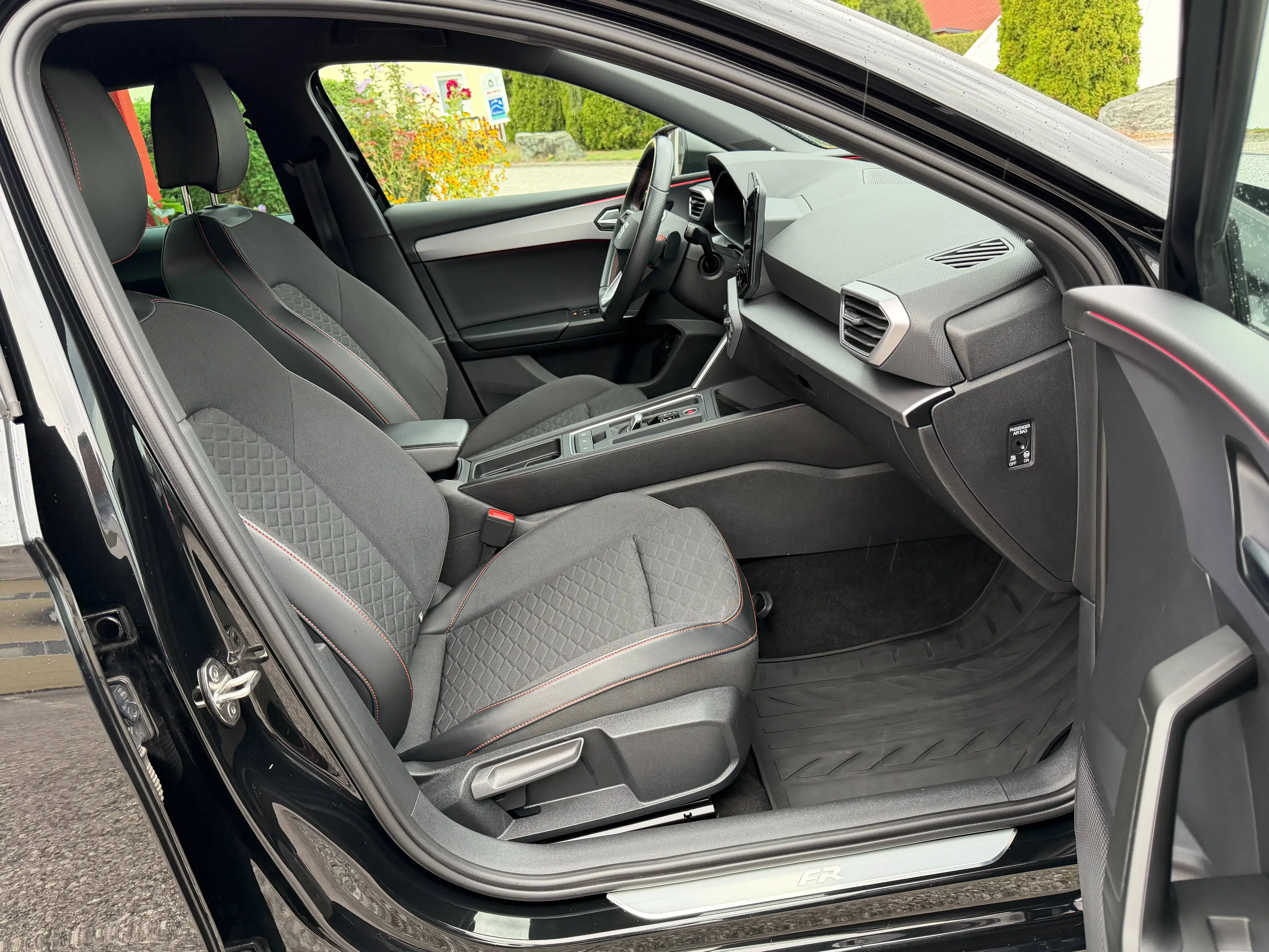 SEAT Leon FR  1 Besitz — photo 13