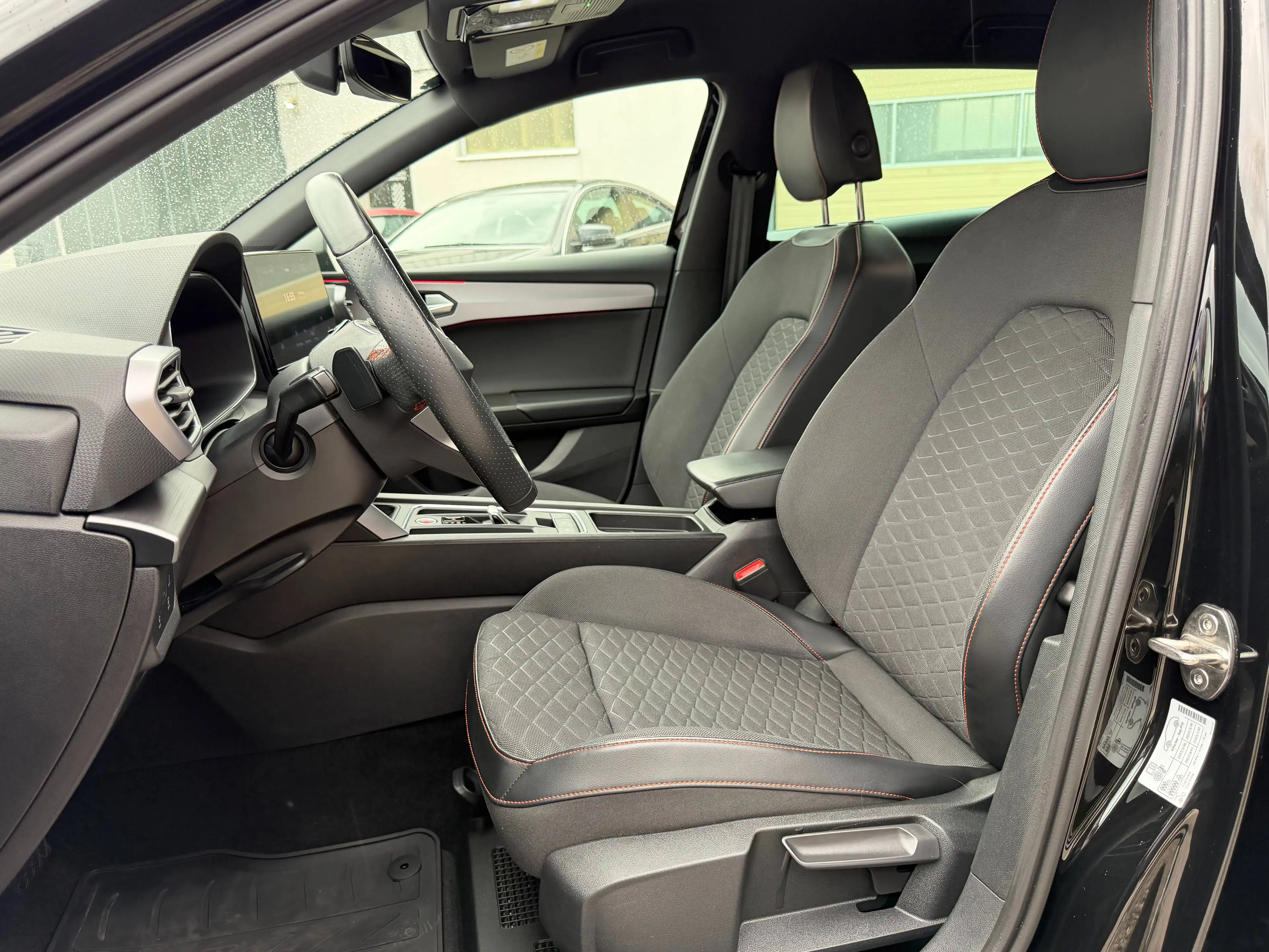 SEAT Leon FR  1 Besitz — photo 12
