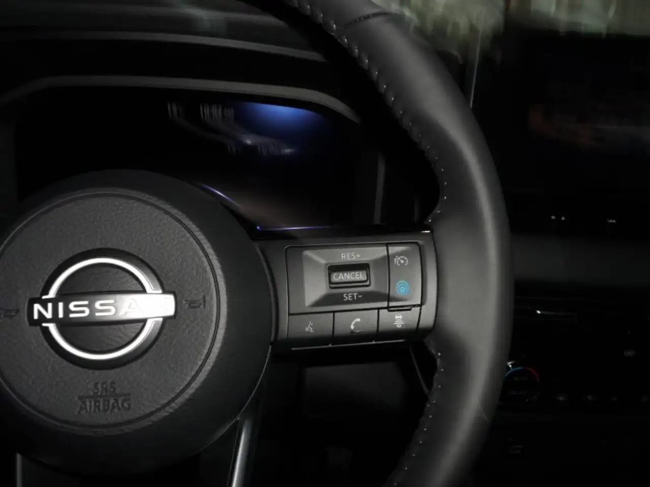 Nissan Qashqai Black Editon e-Power, миниатюра 15