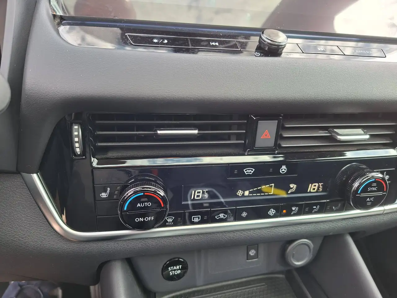 Nissan Qashqai Black Editon e-Power, миниатюра 20