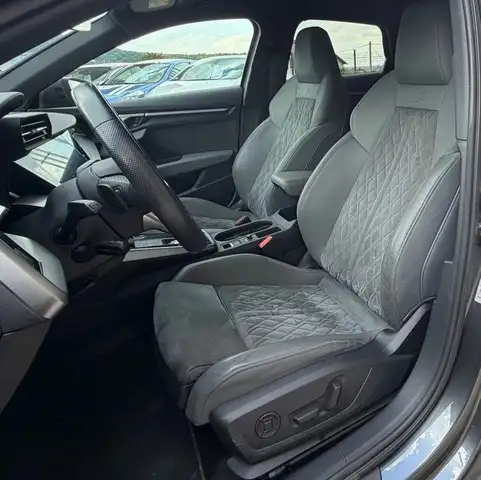 Audi A3 view 8