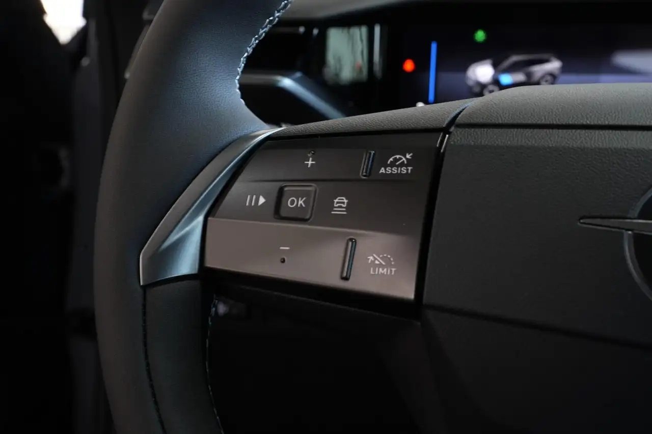 Opel Grandland 1.2 48V Mild- Hybrid 107 kW Edition 30