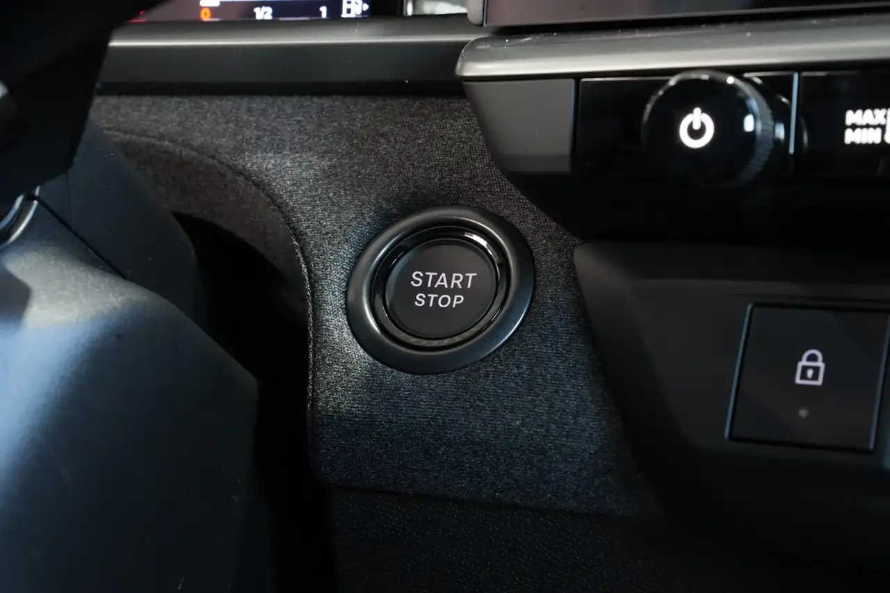Opel Grandland 1.2 48V Mild- Hybrid 107 kW Edition 29