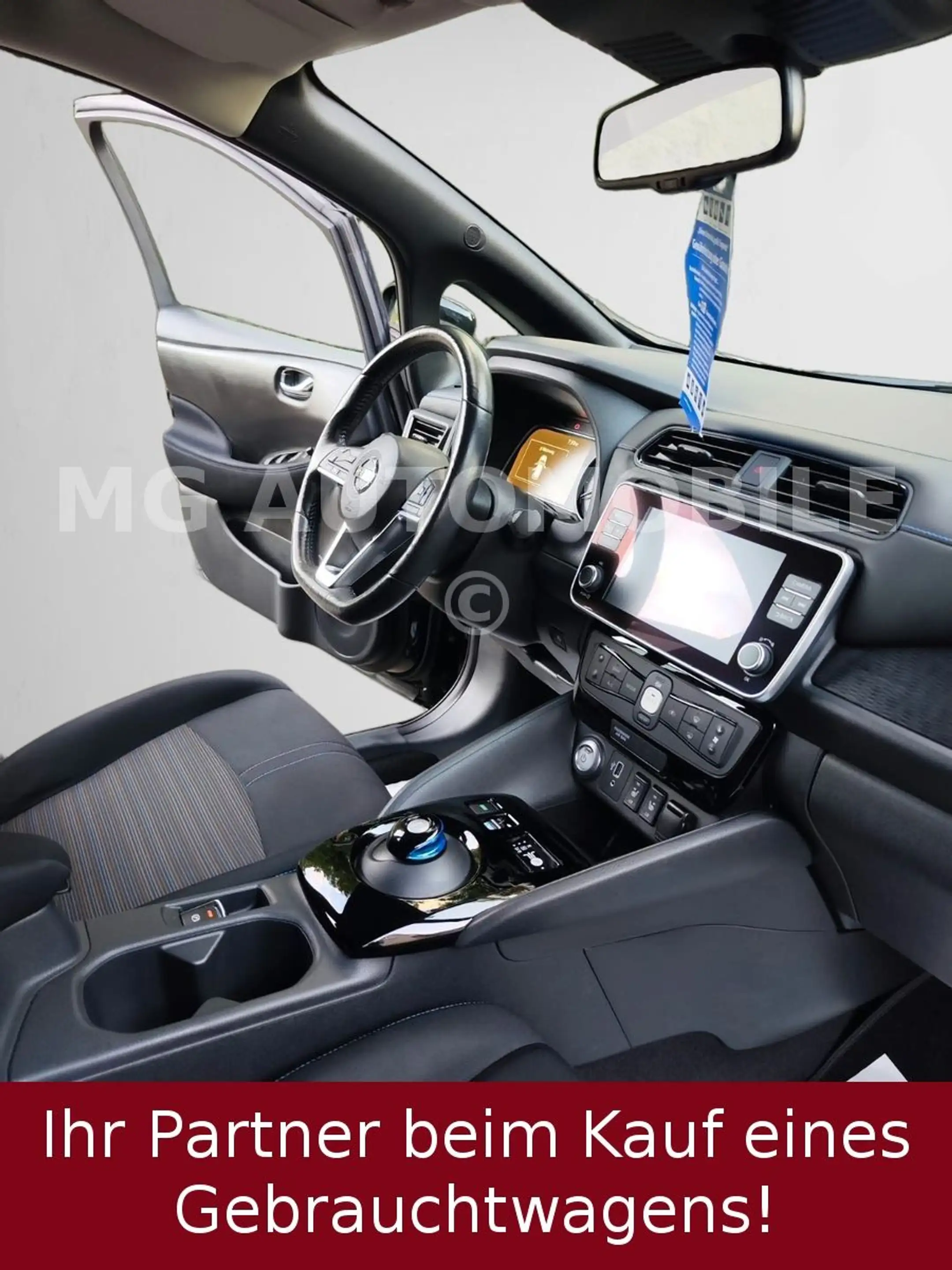 Nissan Leaf 40 kWh N-Connecta 1.Hd LED 360° Kamera — photo 14