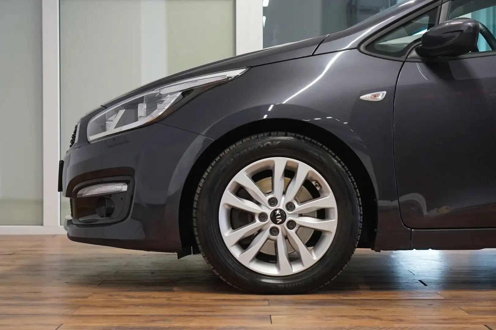 Kia Ceed / cee'd ceed  1.4 CVVT  Edition 7|1. HD|KLIMA|SHZ|8-FACH Grau - 2