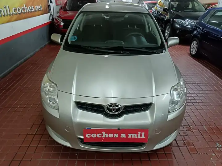 Toyota Auris 2010, foto 5