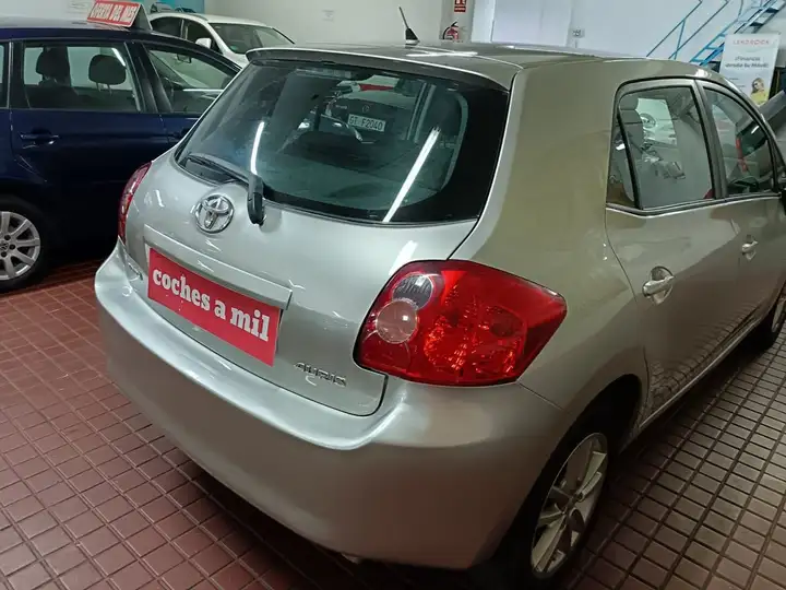 Toyota Auris 2010, foto 39