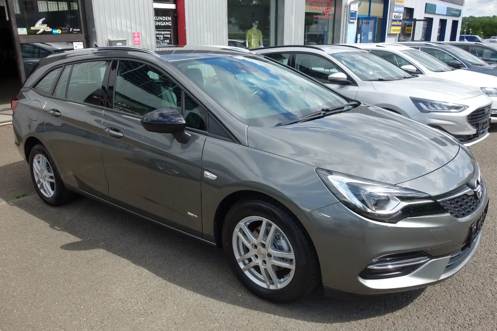 Opel Astra K Sports Tourer Design & Tech Start/Stop Grau - 2