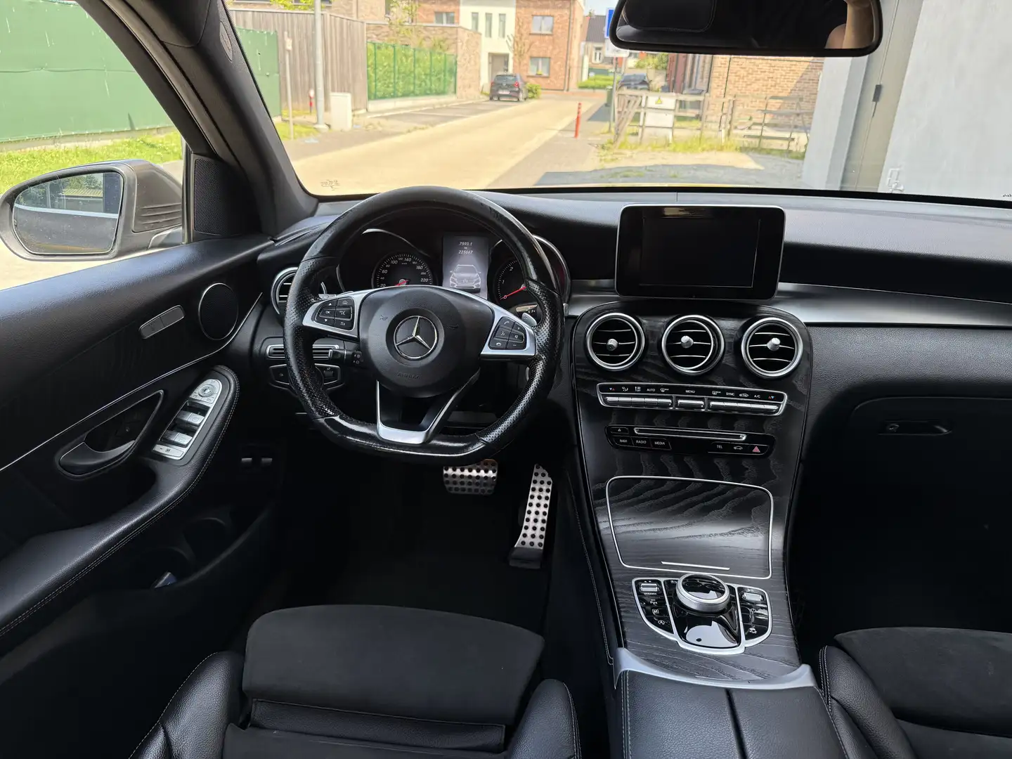 Mercedes-Benz GLC 250 d 4-Matic - 1