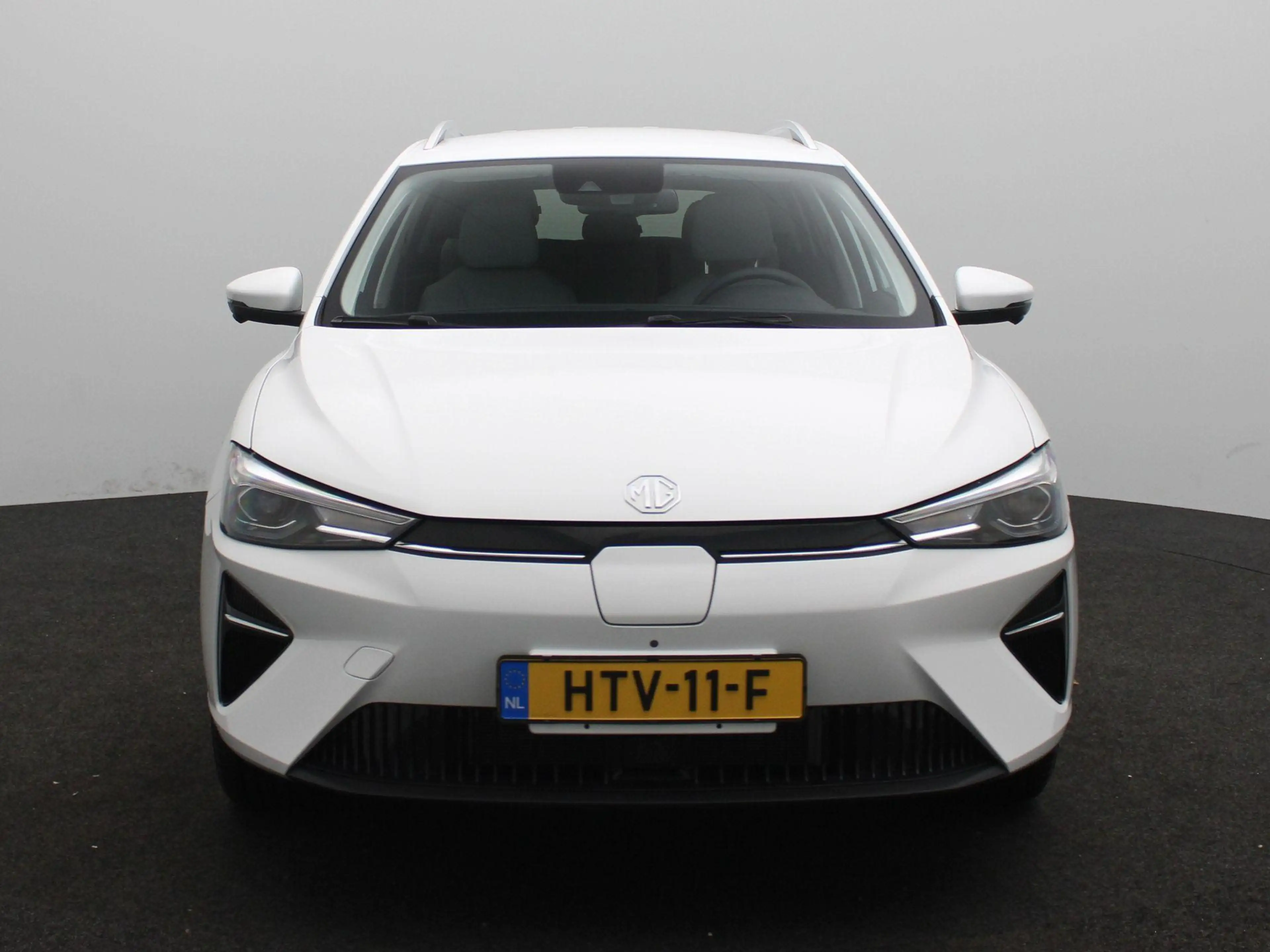 MG MG5 Luxury Standard Range Final Edition — photo 3