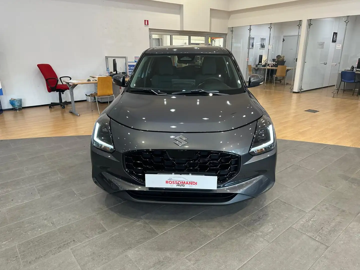 Suzuki Swift 1.2 Hybrid Top *KM 0* Grau - 2