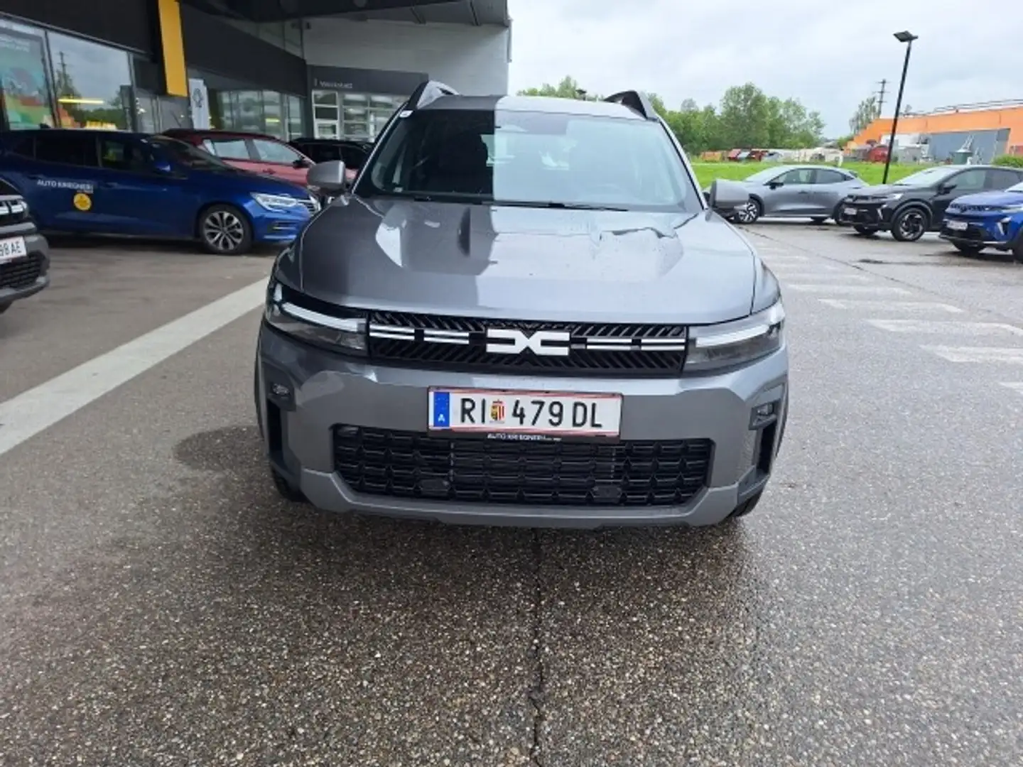 Dacia Bigster BIGSTER Expression HYBRID 155 Grau - 2