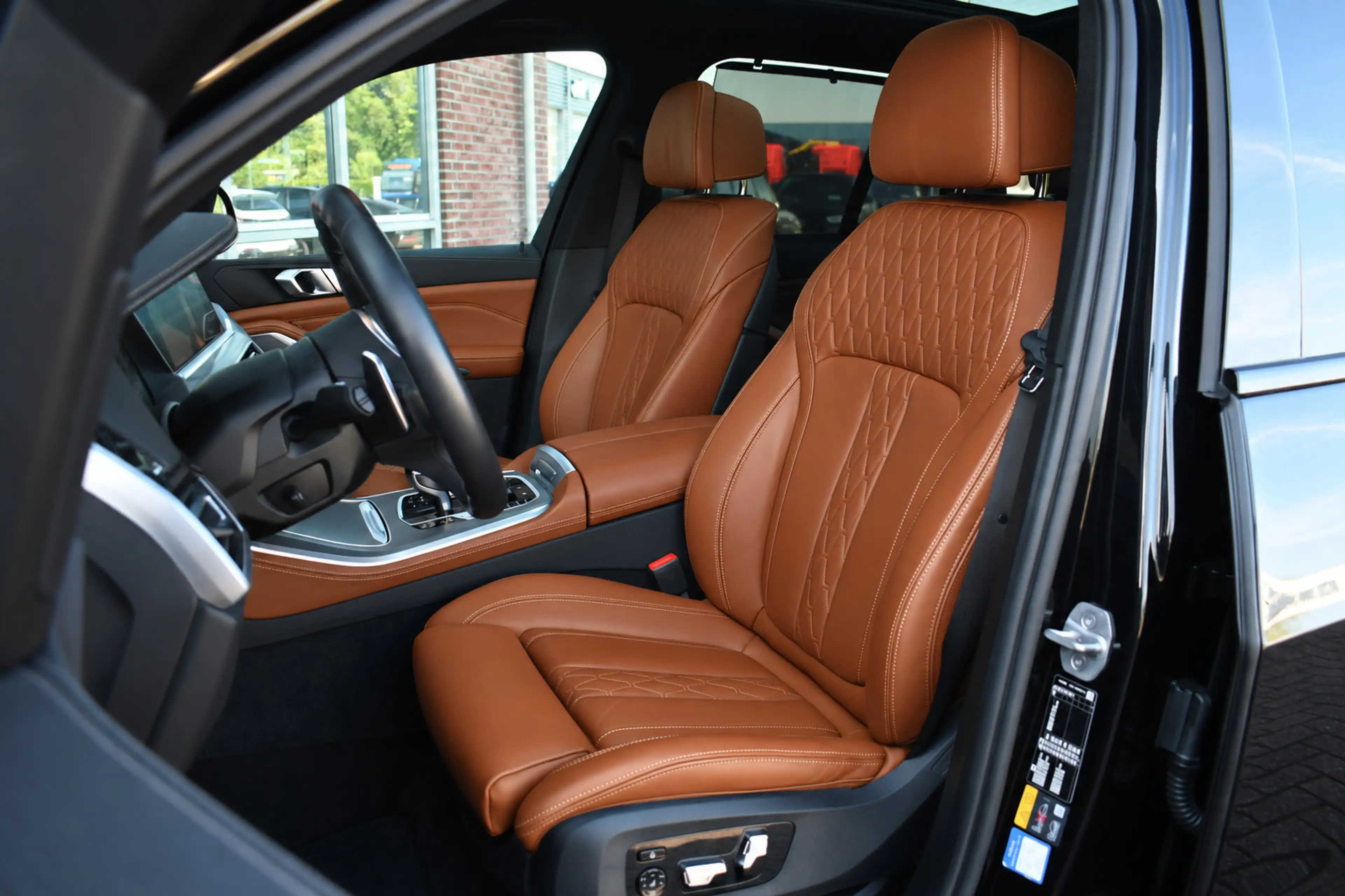 BMW X5 xDrive45e M-Sport Skylounge Trekh ACC 4WS 360 Comf — photo 4