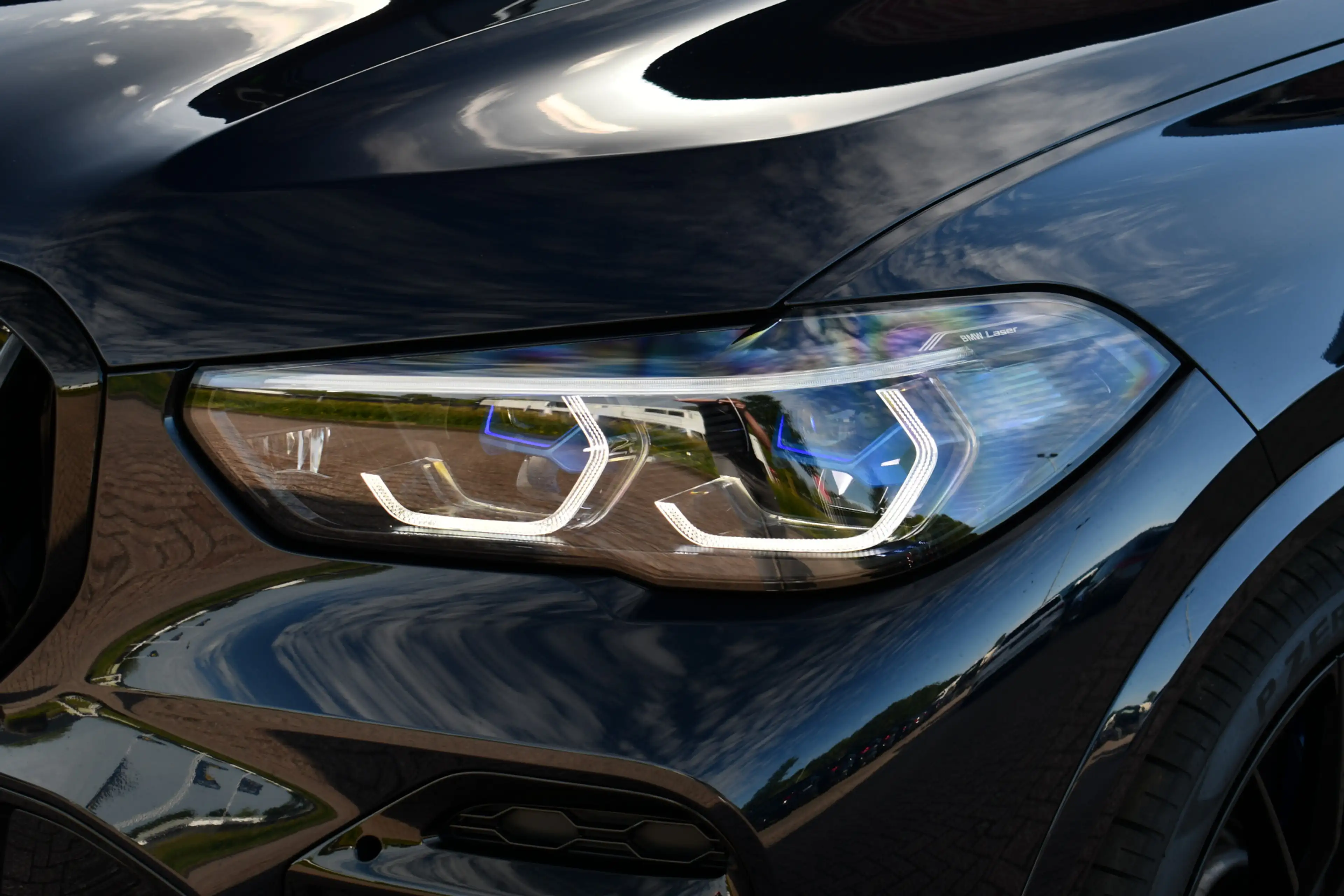 BMW X5 xDrive45e M-Sport Skylounge Trekh ACC 4WS 360 Comf — photo 31