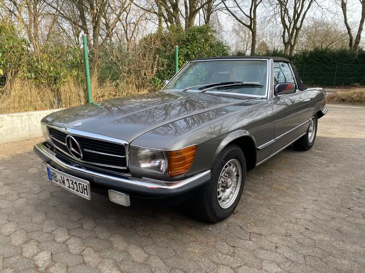 Mercedes-Benz SL 380