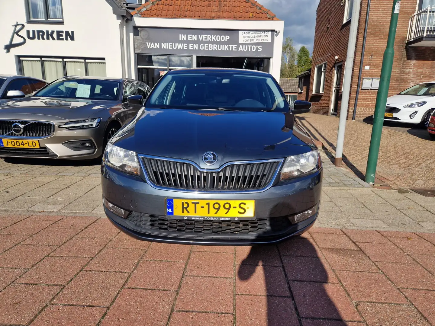 Skoda Rapid/Spaceback 1.0 TSI Greentech Drive, Panoramadak,Navigatie,Tre Gris - 2