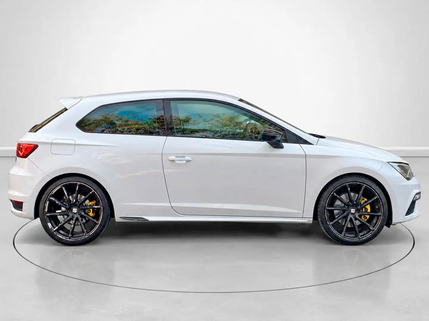 SEAT Leon SC 1.8 TSI S&S FR 180 Blanco - 2