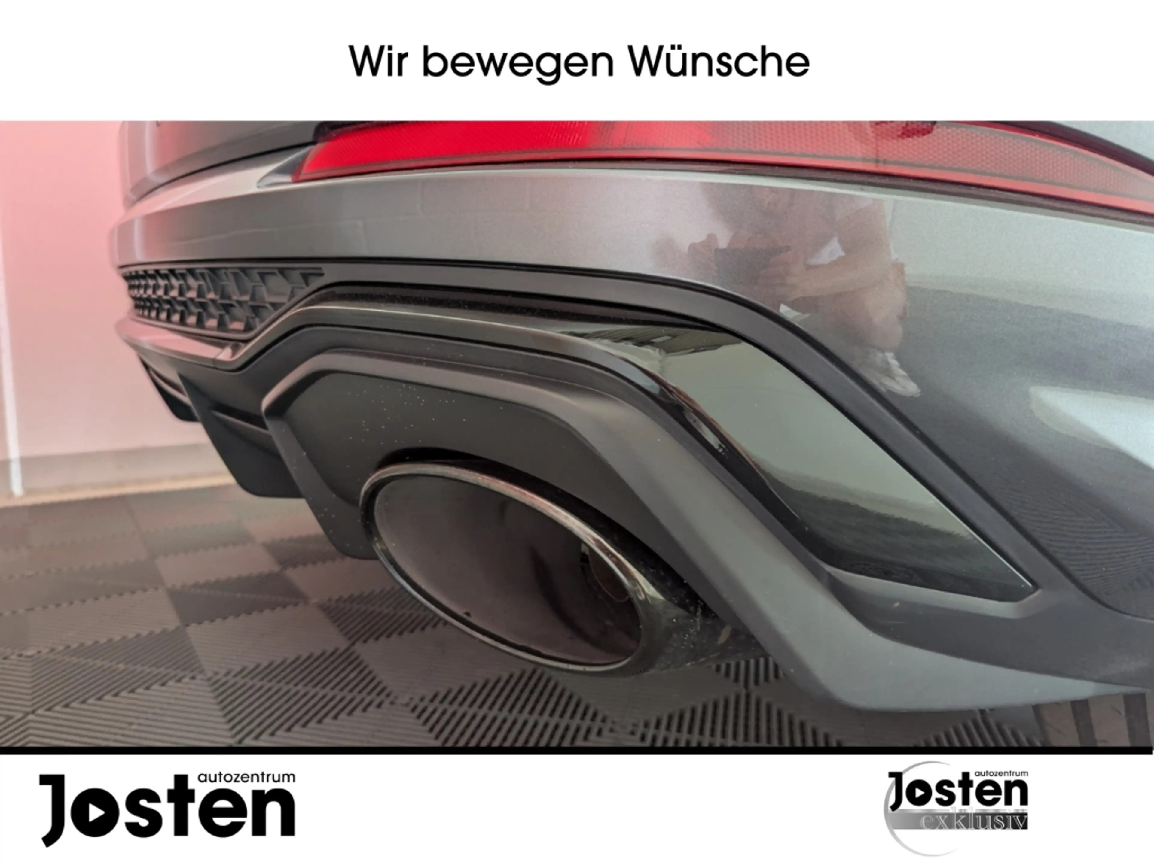 Audi RS Q3 2.5 TFSI quattro MTRX RS-AGA 280 Kmh B&O — photo 11