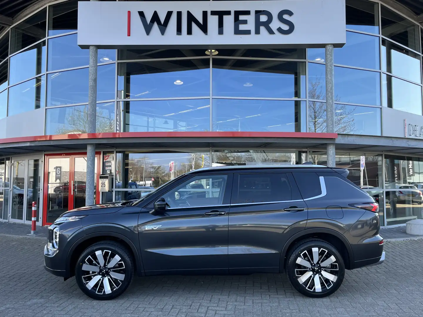 Mitsubishi Outlander 2.4 PHEV Instyle+ | Full Option | Schuif/Kanteldak Grijs - 2