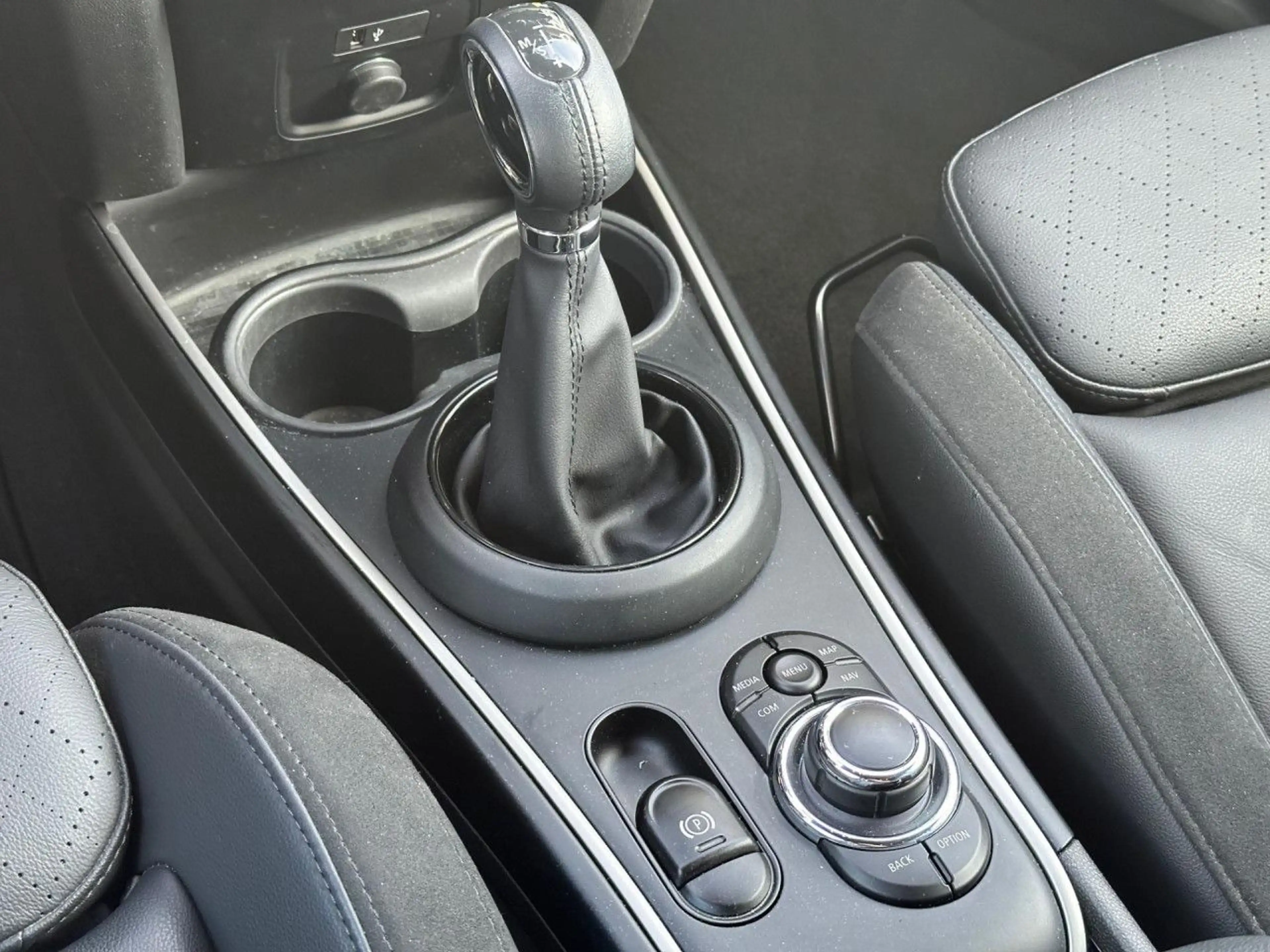 MINI Cooper SE Countryman Countryman SEAll4 Sports.Leder Navi Kamera Sitzh — photo 14