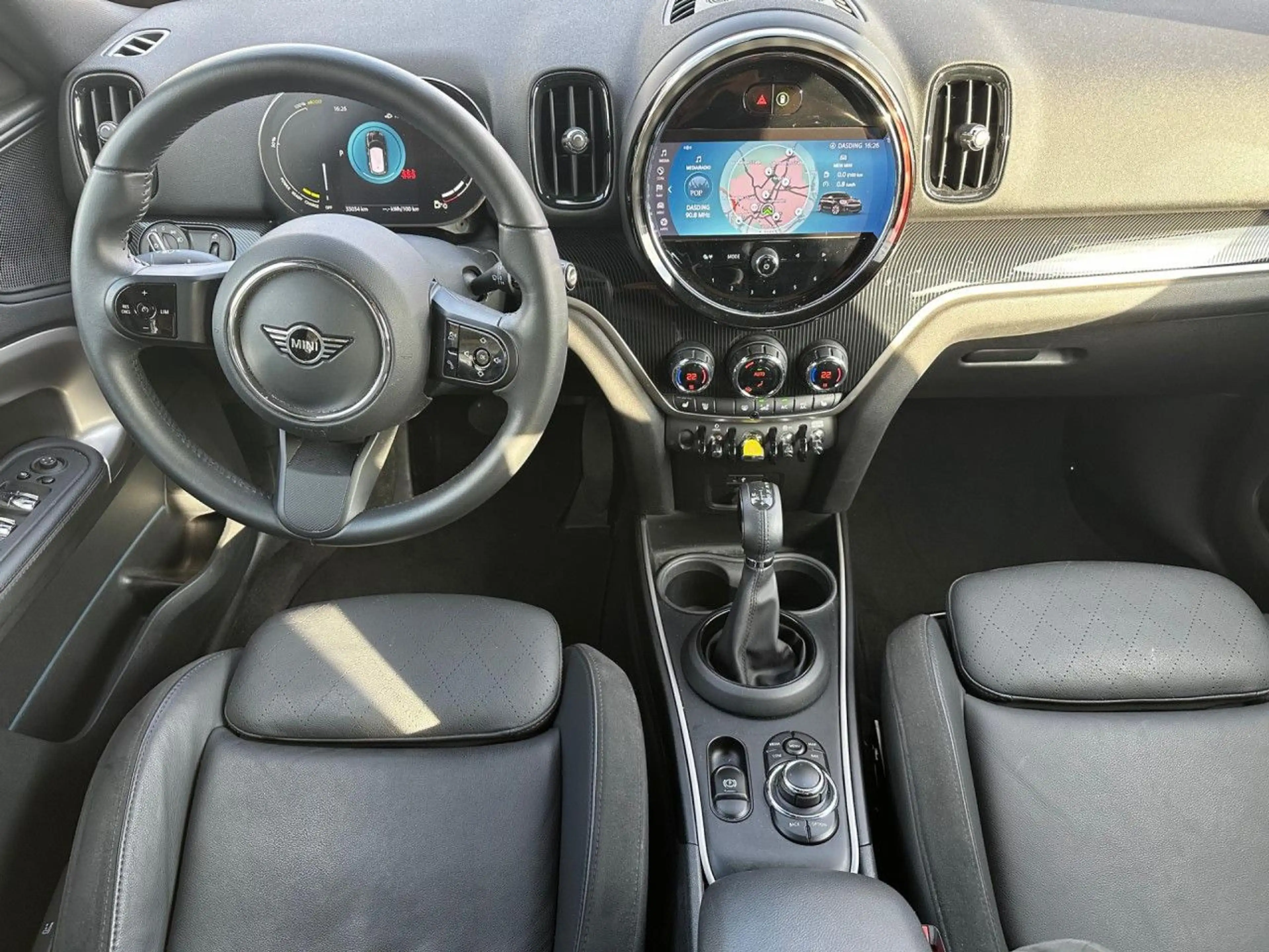 MINI Cooper SE Countryman Countryman SEAll4 Sports.Leder Navi Kamera Sitzh — photo 10